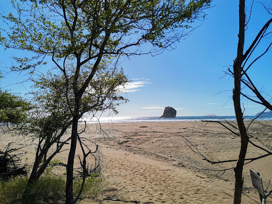 Naranjo beach
