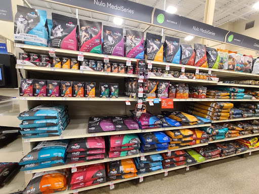 Pet Supply Store «PetSmart», reviews and photos, 400 Universal Dr N, North Haven, CT 06473, USA
