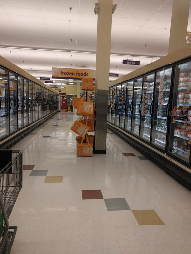 Grocery Store «Giant», reviews and photos, 7575 Linton Hall Rd, Gainesville, VA 20155, USA