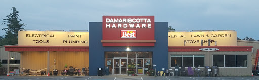 Damariscotta Hardware in Damariscotta, Maine