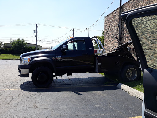 Auto Body Shop «Evergreen Auto & Truck Body Shop», reviews and photos, 13939 Kostner Ave, Crestwood, IL 60445, USA