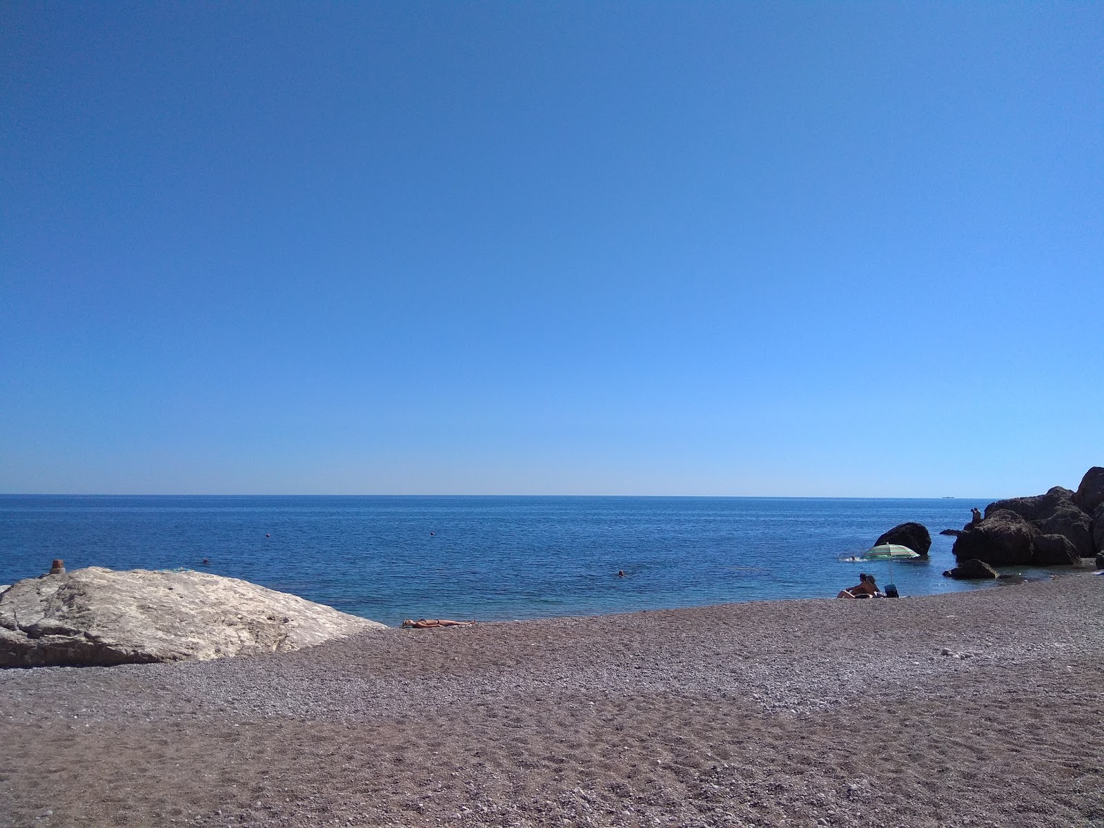Foto di Chaika beach II - luogo popolare tra gli intenditori del relax