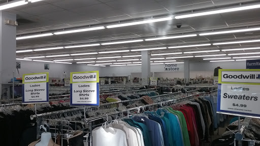 Thrift Store «Goodwill Washington Square Retail Store», reviews and photos