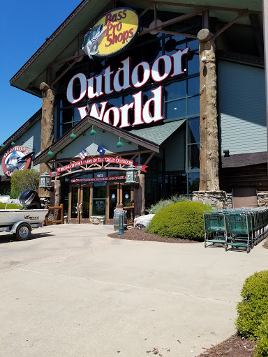 Sporting Goods Store «Bass Pro Shops», reviews and photos, 1972 Power Plant Pkwy, Hampton, VA 23666, USA