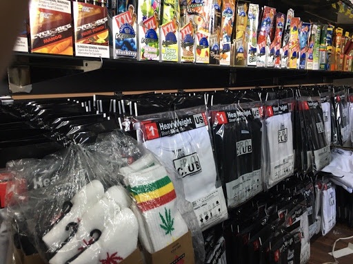 Tobacco Shop «Smoking Box Smoke Shop», reviews and photos, 1008 Alamitos Ave, Long Beach, CA 90813, USA