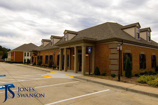 Personal Injury Attorney «Jones & Swanson», reviews and photos