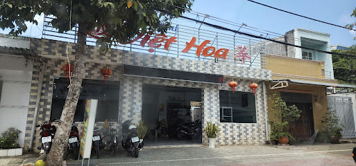 Quán Cơm Việt Hoa