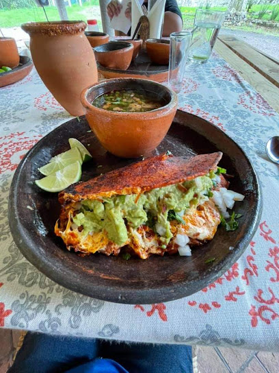 Don Quijote Cocina Campestre - Carretera a Xico, s/n a 100 mts antes del arco de Bienvenida, Xico, 91240 Xico, Ver., Mexico
