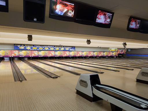 Bowling Alley «Plaza Lanes», reviews and photos, 2701 Douglas Ave, Des Moines, IA 50310, USA