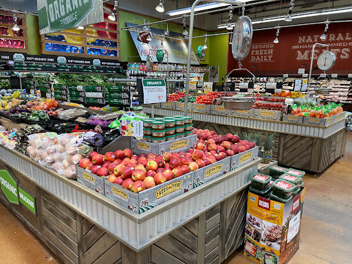 Grocery Store «Fresh Thyme Farmers Market- Troy MI», reviews and photos, 901 E Big Beaver Rd, Troy, MI 48083, USA