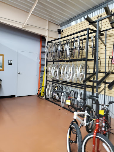 Bicycle Store «Breakaway Bicycles & Fitness», reviews and photos, 4741 Harvey St, Muskegon, MI 49444, USA