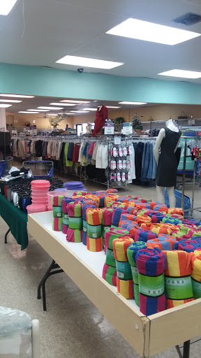 Thrift Store «Goodwill Retail & Donation Center», reviews and photos, 19041 San Carlos Blvd, Fort Myers Beach, FL 33931, USA
