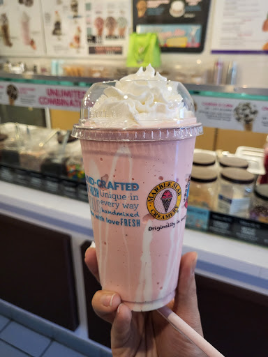 Ice Cream Shop «Marble Slab Creamery», reviews and photos, 780 E Road to Six Flags St #234, Arlington, TX 76011, USA