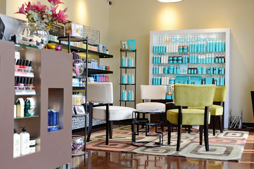 Beauty Salon «Kalla Lily Salon and Spa Medina Location», reviews and photos, 325 Clydesdale Trail #300, Hamel, MN 55340, USA