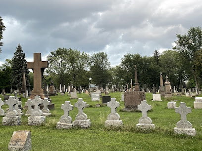 Holy Cross Cemetery