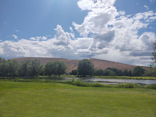 Country Club «River Ridge Golf Course», reviews and photos, 295 Golf Course Rd, Selah, WA 98942, USA