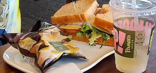 Sandwich Shop «Panera Bread», reviews and photos, 2748 E 3rd St, Bloomington, IN 47401, USA