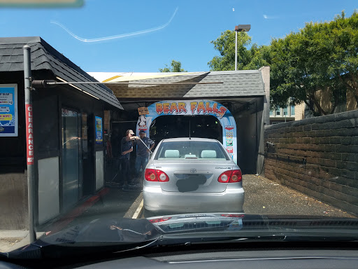 Li'l Bear Car Wash en Walnut Creek