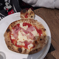 Prosciutto crudo du Pizzeria Solo Pizza Napoletana à Chessy - n°20