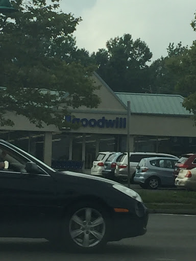 Store «Goodwill», reviews and photos