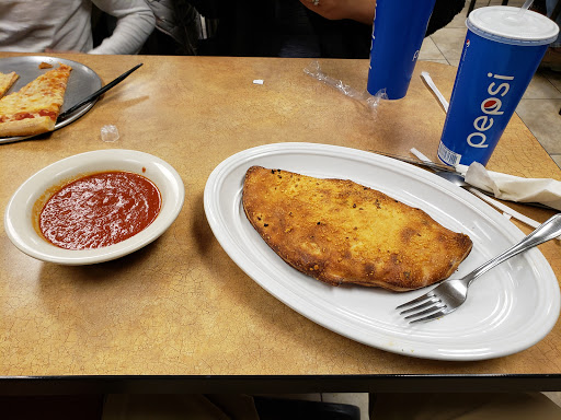 Convenience Store «Middleway Market», reviews and photos, 4843 Middleway Pike, Kearneysville, WV 25430, USA