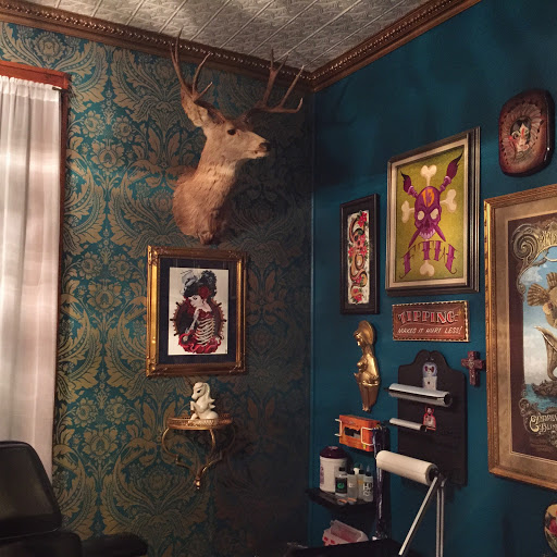 Tattoo Shop «Mecca Tattoo», reviews and photos, 115 S Broad St, Mankato, MN 56001, USA