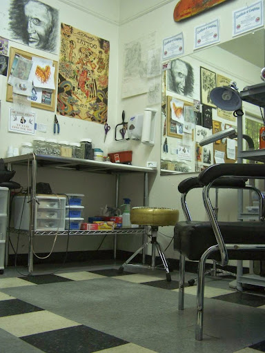 Tattoo Shop «Permanent Ink Tattoo & Piercing», reviews and photos, 3540 E Ponce de Leon Ave, Scottdale, GA 30079, USA