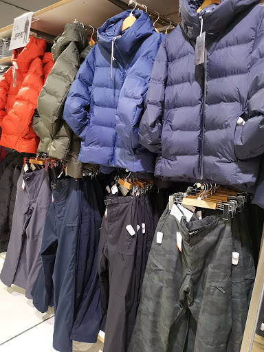 Stores to buy men's jackets Kualalumpur