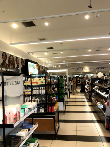 Cosmetics Store «SEPHORA», reviews and photos, 1244 3rd St, Santa Monica, CA 90401, USA