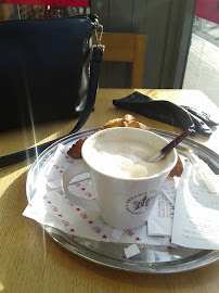 Cappuccino du Sandwicherie Prêt à Manger à Neuilly-sur-Seine - n°4