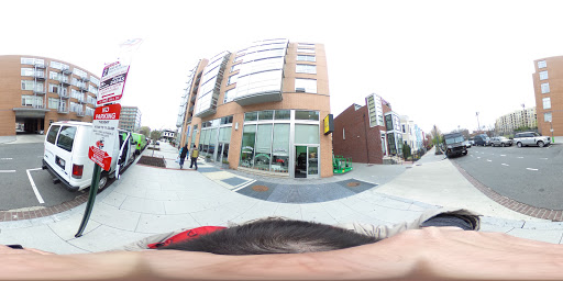 Dry Cleaner «Q & Q Dry Cleaners», reviews and photos, 1351 V St NW, Washington, DC 20009, USA