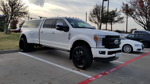 Car Wash «Mustang Elite Car Wash», reviews and photos, 2125 Ira E Woods Ave, Grapevine, TX 76051, USA
