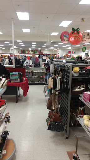 Department Store «T.J. Maxx», reviews and photos, 4794 Ridge Rd, Brooklyn, OH 44144, USA