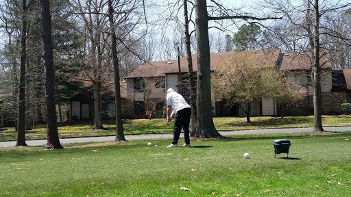 Golf Course «Pine Brook Golf Course», reviews and photos, 1 Covered Bridge Blvd, Manalapan Township, NJ 07726, USA