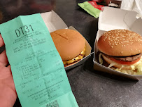 Cheeseburger du Restauration rapide McDonald's à Metz - n°5