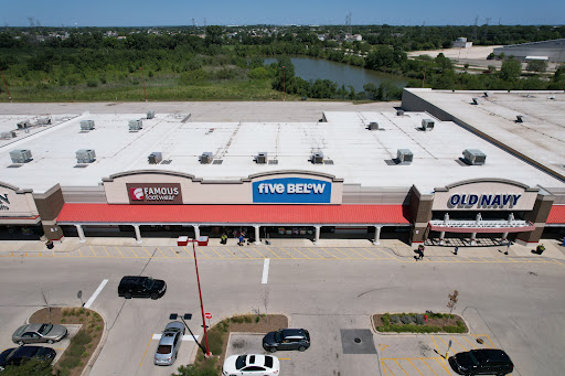 Variety Store «Five Below», reviews and photos, 2721 Plainfield Rd, Joliet, IL 60435, USA