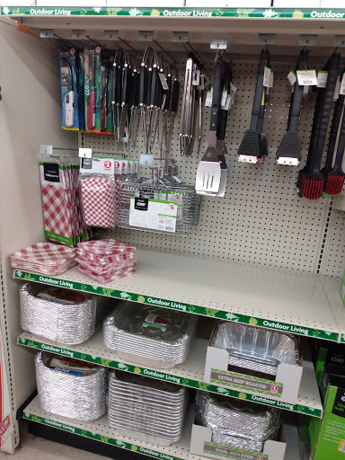 Dollar Store «FAMILY DOLLAR», reviews and photos, 29048 N Campbell Rd, Madison Heights, MI 48071, USA