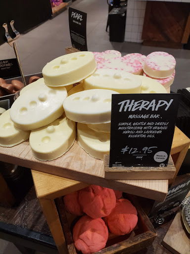 Cosmetics Store «Lush», reviews and photos, 313 Smith Haven Mall, Lake Grove, NY 11755, USA