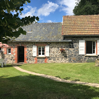 Gîte "La petite maison de Meissac" à Ally