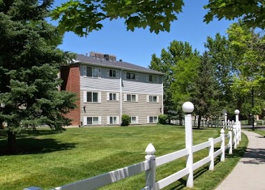 Mark Twain Apartments