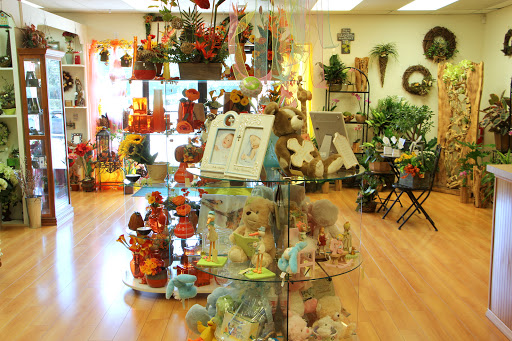 Florist «Bakanas Flowers And Gifts», reviews and photos, 27 N Maple Ave, Marlton, NJ 08053, USA