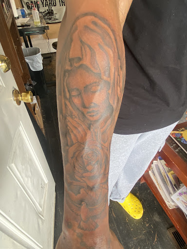 Explore snapdragon tattoo ideas, creative tattoo ideas in Roanoke, available at RailYard INK