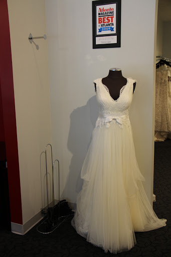Bridal Shop «Le Dress Boutique, Discount Wedding and Evening Dresses», reviews and photos, 206 Johnson Ferry Rd, Sandy Springs, GA 30328, USA