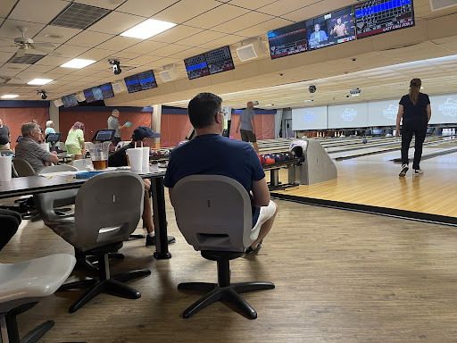 Bowling Alley «Bowland Beacon», reviews and photos, 5400 Tamiami Trail N, Naples, FL 34108, USA