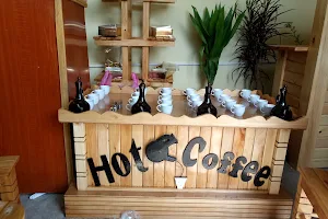 HOT COFFEE AND FOOD RESTAURANT image