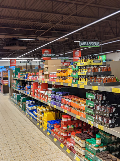 Supermarket «ALDI», reviews and photos, 4222 W Gate City Blvd, Greensboro, NC 27407, USA