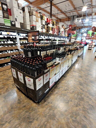 Wine Store «Total Wine & More», reviews and photos, 7925 N Blackstone Ave, Fresno, CA 93720, USA