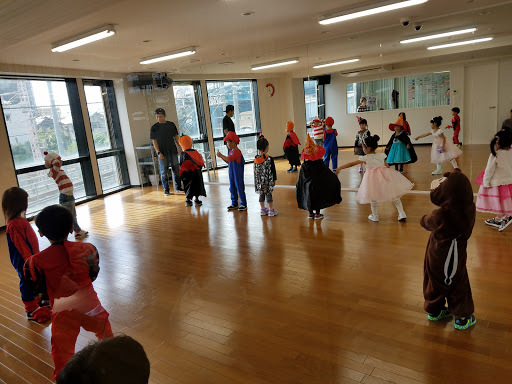 ダンススクール Dance Studio Myster 高槻店