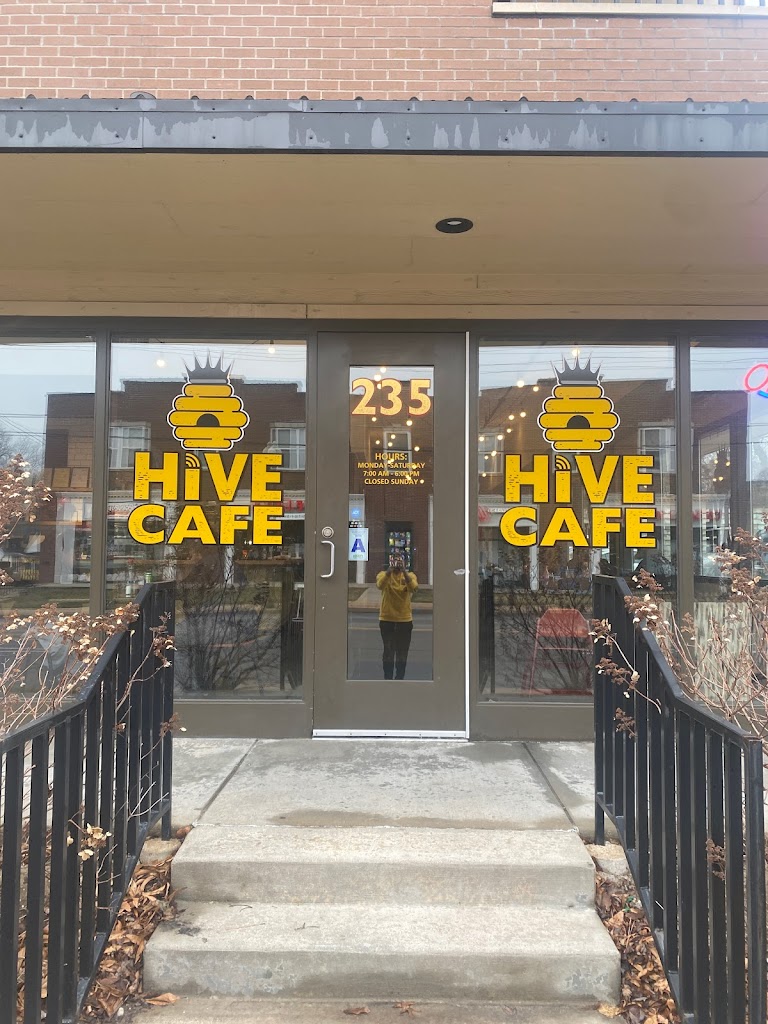 Hive Cafe 63135