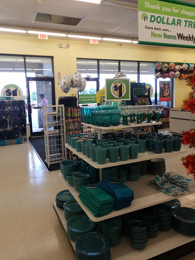 Dollar Store «Dollar Tree», reviews and photos, 229 Tippin Dr, Thurmont, MD 21788, USA